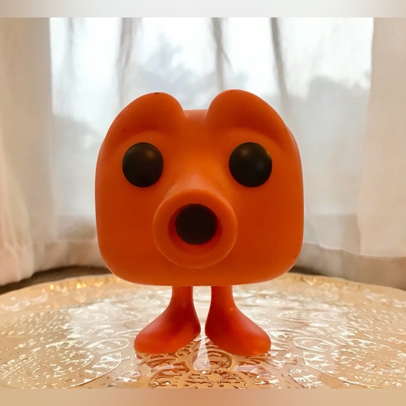 Funko Pop GAMES Q*bert Orange Vinyl Figure Gaming Character Vaulted Hot Topic - Picture 8 of 8